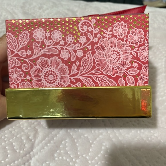 Candle - Picture 2 of 3